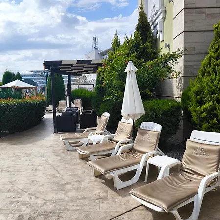 Excellent On The 6th Floor Daire Sunny Beach