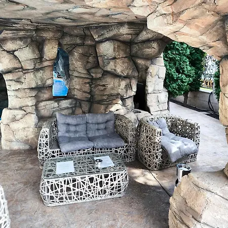 شقة Excellent On The 6th Floor *