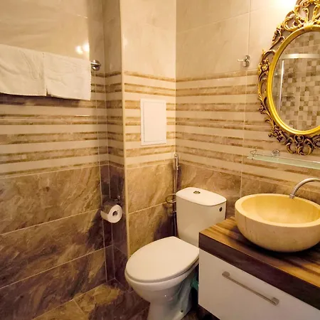 Sweet Home-2 6th Floor Apartman Napospart